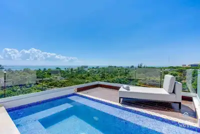 Image de Oceanview Penthouse | Private Pool | Bbq | Gym