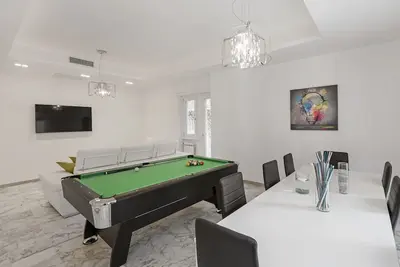 Image de EasyStayRome | 10 Pax | 3 Baths | 1 Min from Metro