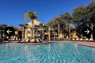 Image de 1b/1b villa deluxe few minutes from parks