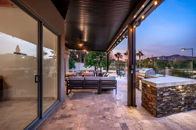 Image de Amazing views, private sports court, entertainers' getaway at Royal Peaks