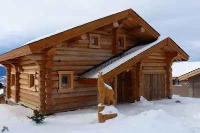 Image de Chalet montagne rondin massif 250m2 lodge isard Font Romeu