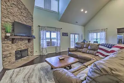 Image de Lake Mitchell Vacation Home w\/ Dock & Water Slide