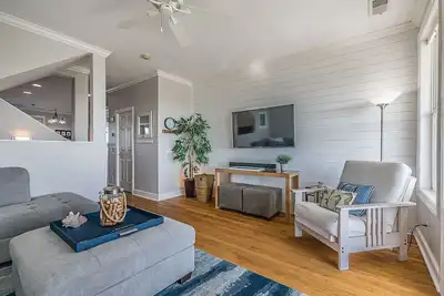 Image de New to rental market! Overlooking marina on Fripp Island