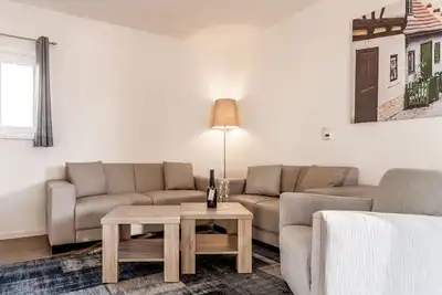 Image de Merveilleuse maison de vacances privée avec Wifi, Tv, terrasse, animaux admis et parking