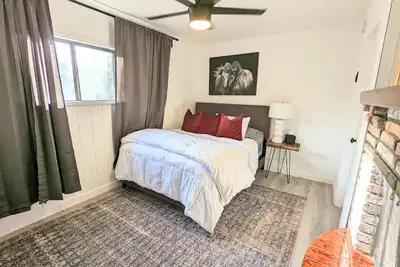 Image de 3pm Check in - sleeps 10 -3br\/2b - Acre- Arcade-