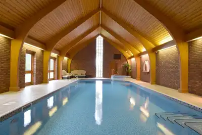 Image de Solway, pet friendly, luxury holiday cottage, with pool in Chester