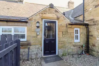 Image de Ash Cottage, pet friendly, with hot tub in Warenford