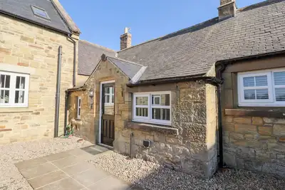 Image de Elm Cottage, pet friendly, with hot tub in Warenford