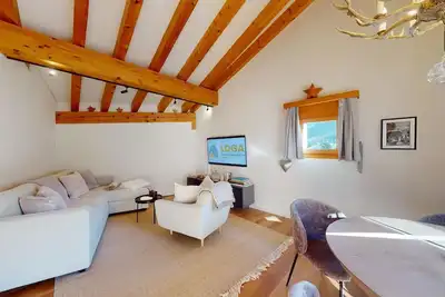 Image de Beautiful, stylishly furnished 2-room flat on the 2nd floor with gallery, 60 m2,