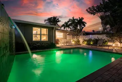 Image de 1416 Wmn · Wilton Manors Cottage East 2 Bed 2 Bath w/own Pool