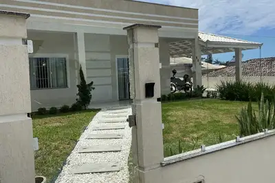 Image de Cozy house, close to shops and the sea