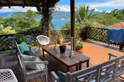 Image de villa w/hot tub — 5 min from the beach!