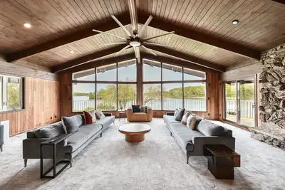 Image de Lake Home Family Getaway