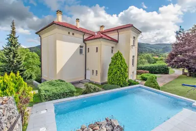 Image de Belle maison à Obrov