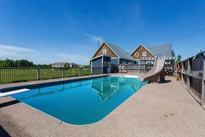 Image de Barachois Beach family retreat - Tourism Pei license # 1201211