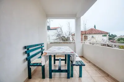 Image de Appartement d'une chambre avec la terrasse Pirovac, Sibenik (A-15320-c)