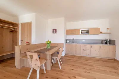 Image de New, modern chalet 80 square meters with panoramic views and pool near Meran, Meran Card.