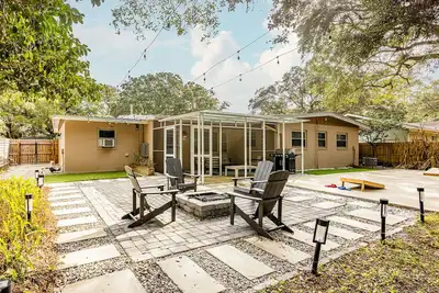 Image de Family and pet friendly home w/fire pit and only 5 min from beach access
