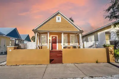 Image de The Gallery - Ybor City 3 /1 House Near 7th ave