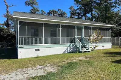 Image de Quiet Home With Sound Views!