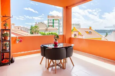 Image de Appartement de 2 chambres avec magnifiques vues du Tage