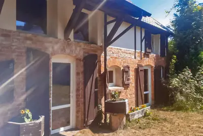 Image de Superbe maison de 2 chambres à Zelazo