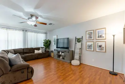 Image de Luxurious Super Bowl Entertainment Home