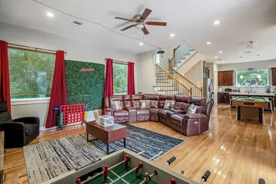 Image de Luxury 3brm, 3. 5b House: Near Downtown, Medical Center & Nrg Stadium