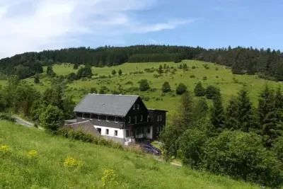 Image de Charming vacation home in the Thuringian Forest, for 8 to 12 people