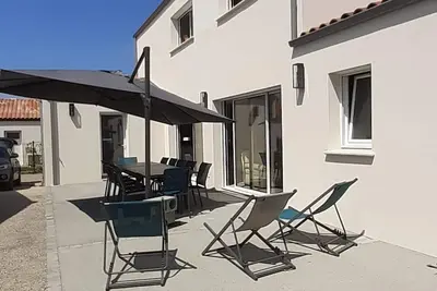 Image de Maison de vacances à 340 m de la plage, 12 personnes