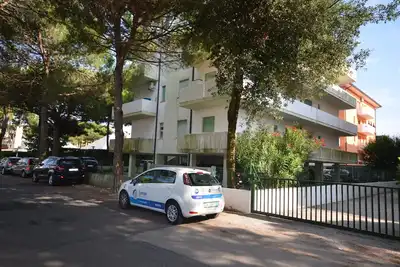 Image de Appartement de vacances avec climatisation et balcon