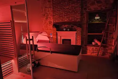 Image de Les 3 Clefs de GaYa : spa de nage, sauna, lit hydromasant & relaxation immersive