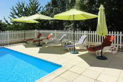 Image de Wonderful stone built farmhouse with four bedrooms and fab views