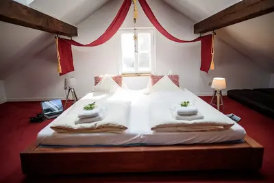 Image de Country cottage on monastery estate with mountain view in the middle of nature, south of Munich!