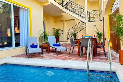 Image de Newly built 1 bdrm, luxury apartment. Quiet and yet close to everything.