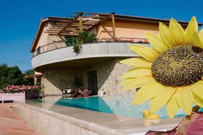 Image de Panoramic Holiday Home with Pool