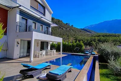 T-Fethiye Ölüdeniz de 3+1 Lüks Villa