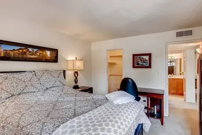 Image de Condo In the Heart of Scottsdale