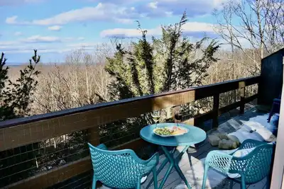 Image de Ski - Mountain townhome at Camelback, minutes to everything fun in the Poconos