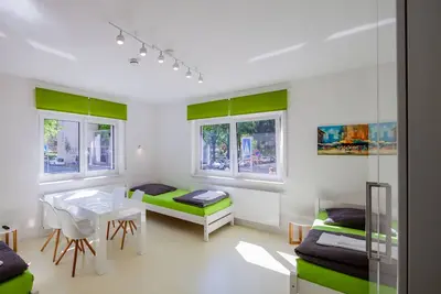 Image de SecondHome Stuttgart: 2 very nice vacation apartments in Esslingen for up to 17 pers