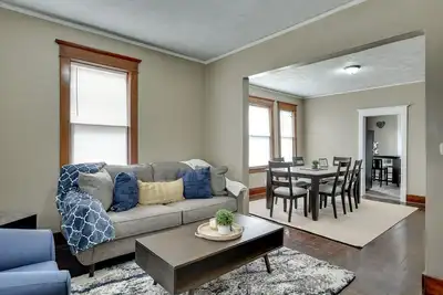Image de Cheerful 4-Bedroom home in Midtown Omaha