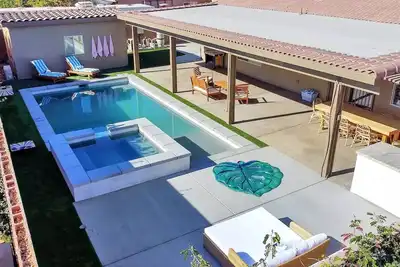 Image de Mango Manor - Close to festivals & tennis gardens!