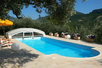 Un coin de paradis pour 10 personnes en Drôme Provençale