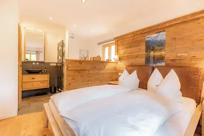 Image de Chalet WaldHäusl Apartement for 2-4 people Sauna Whirlpool Mountain View
