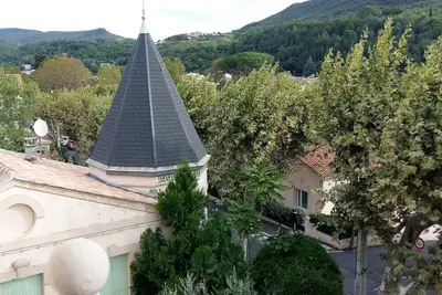 Image de Séjour Idéal à Lamalou: Studio 28 m², Balcon, Proche Thermes, Animaux Acceptés, Wifi Inclus