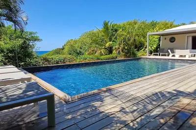 Image de Villa Piscine privée face à la mer - Accès plages depuis le jardin
