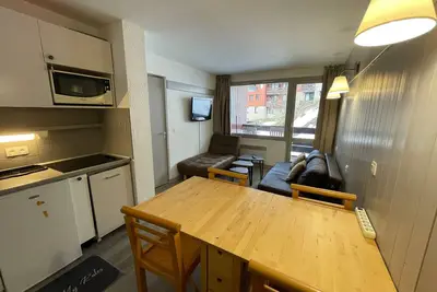 Image de Appartement cosy avec balcon, piscine et parking en option Ă Plagne 1800
