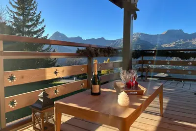 Image de Chalet de charme avec sauna et vue sur les montagnes