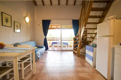 Image de Appartement de vacances Ghisonaccia pour 1 - 8 personnes avec 3 chambres à coucher - Appartement de