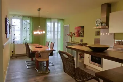 Image de 3-zi. -fewo für Max. 5 Personen Über 2 Etagen mit Wlan